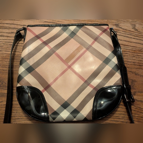 Burberry Crossbody Bag - Picture 3 of 9